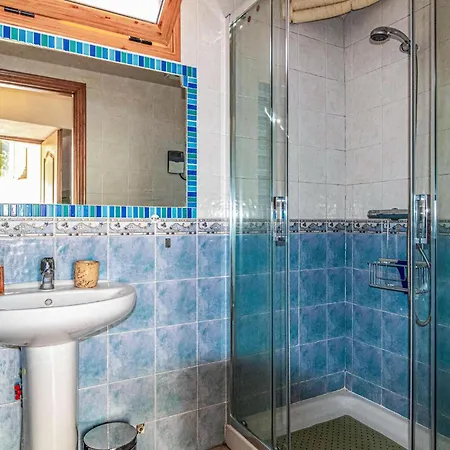 Cozy Apartment In Archez With Wifi * Árchez